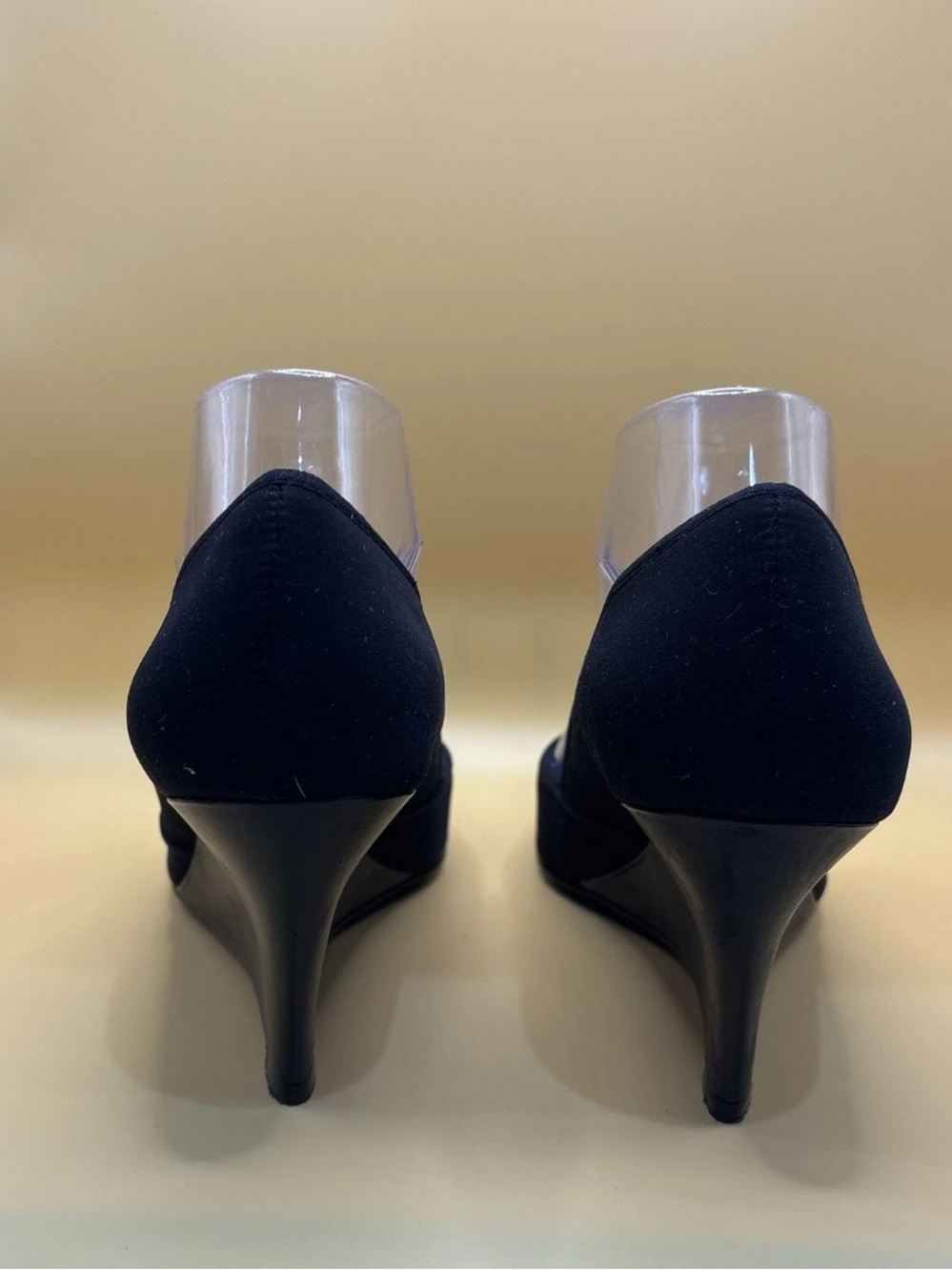 Ellen Tracy Wedge Pumps Womens 8.5 Black Peep Toe Stretch Fabric Career Shoes - Picture 7 of 11